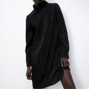 NWT‎ Zara Black Mixed Crinkled Mock Neck Shift Dress Small S 2 4 6